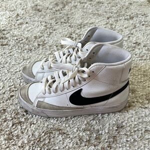 Nike Blazers size 4y = W6